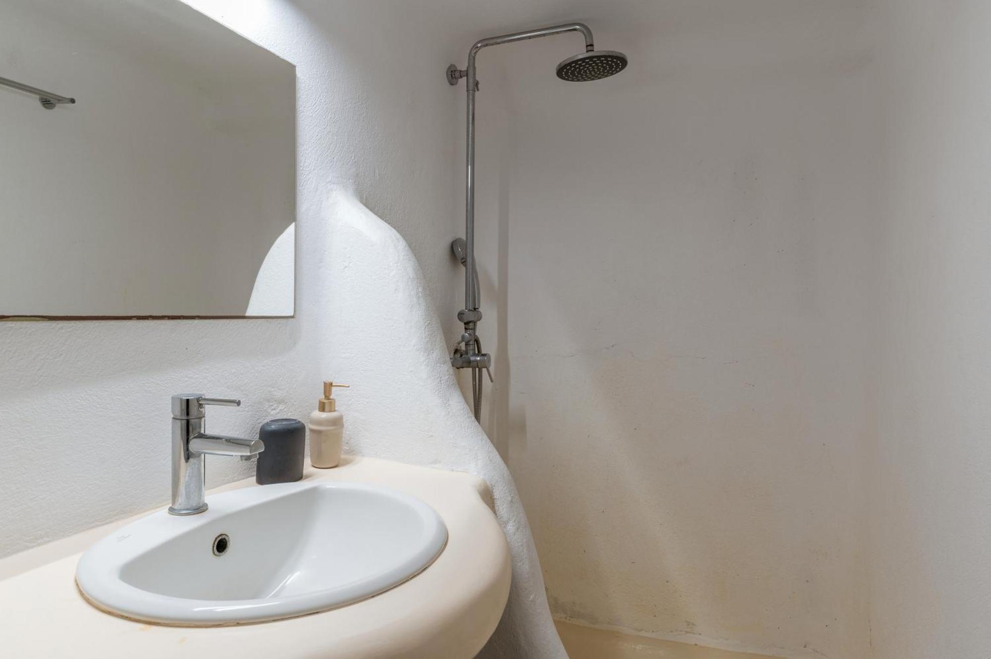 Myconian V Pool Apartment Ornos (Mykonos)